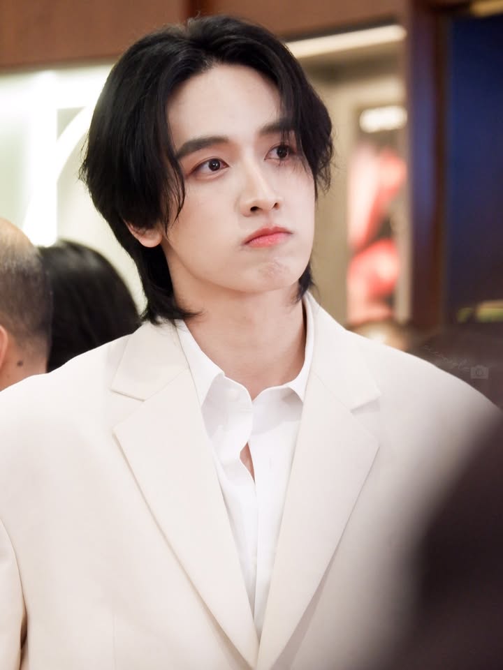 กองทัพ พีค