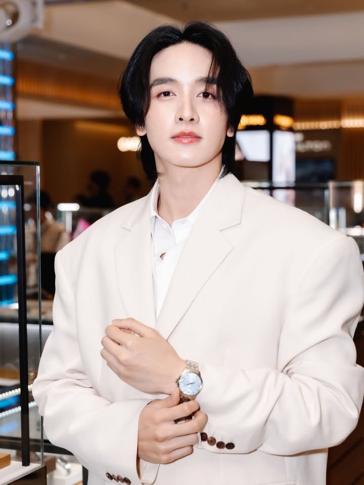 กองทัพ พีค