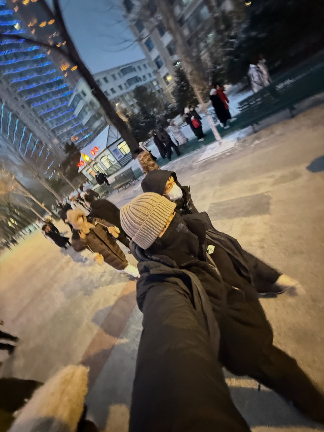 กองทัพ พีค