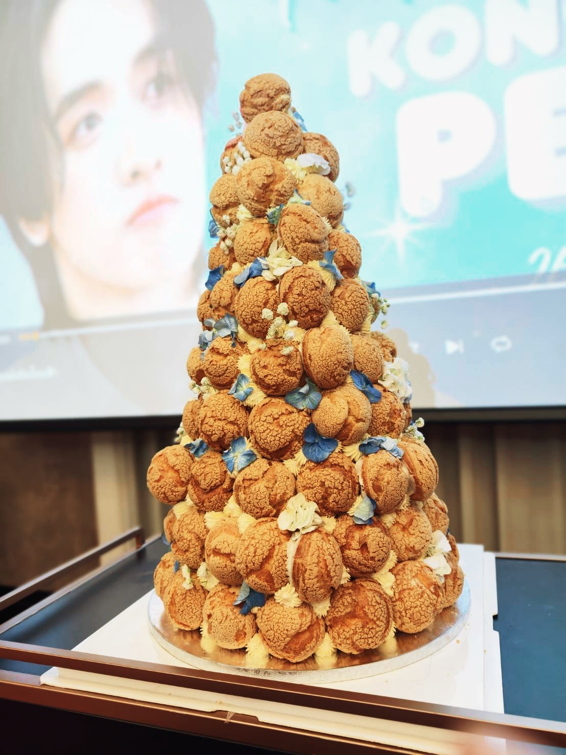 กองทัพ พีค