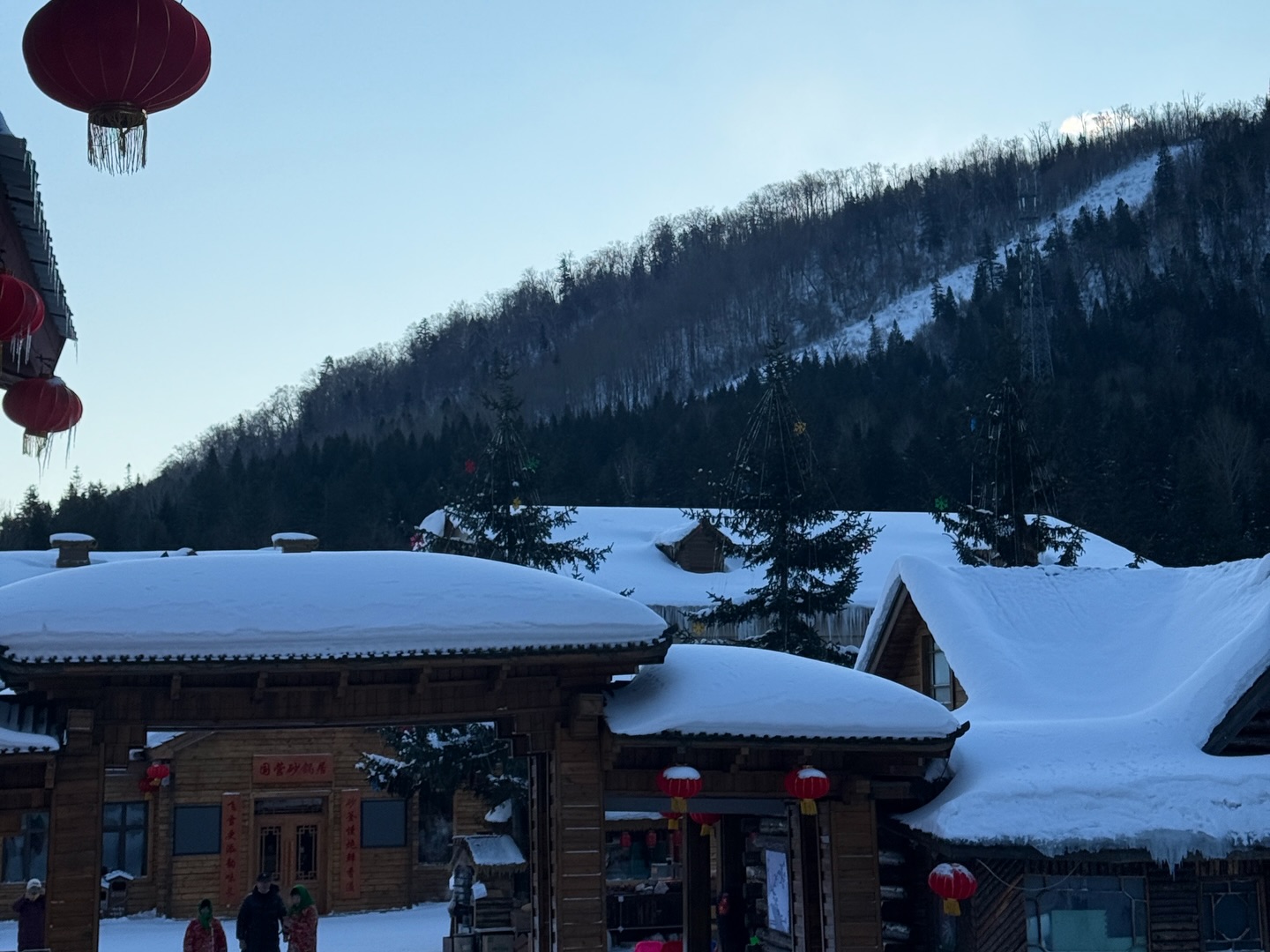 กองทัพ พีค