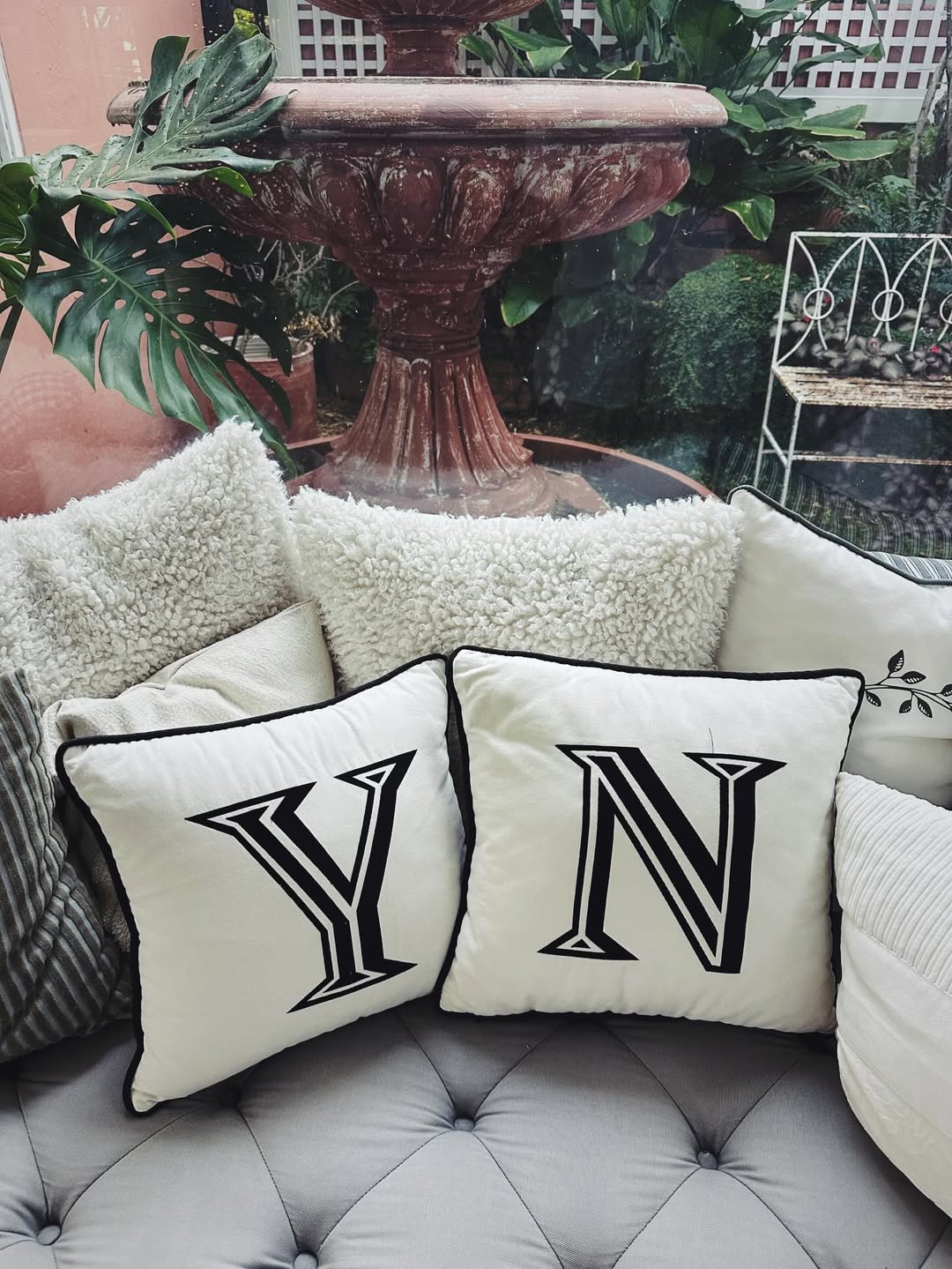 จ๋า - ยศสินี ณ นคร