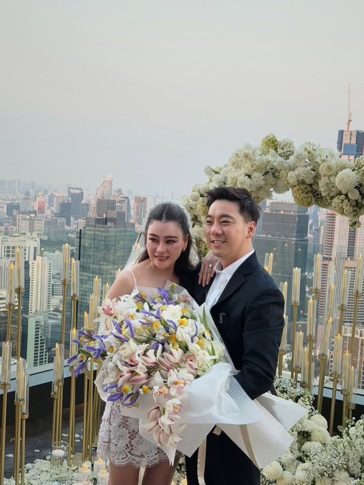 จ๋า - ยศสินี ณ นคร