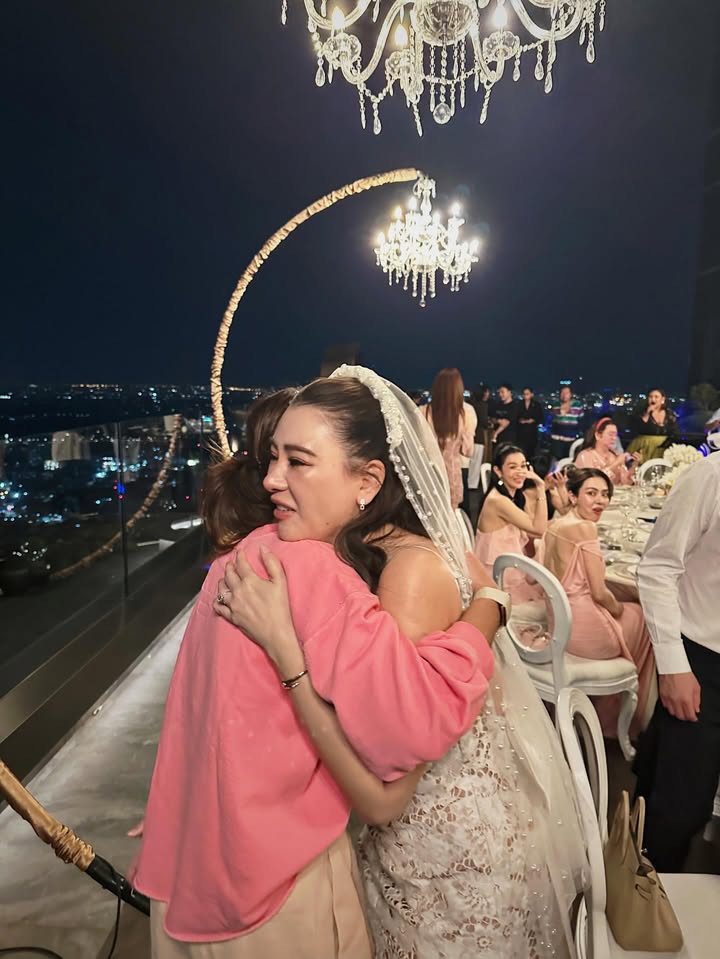 จ๋า - ยศสินี ณ นคร