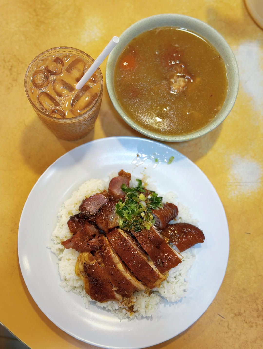 จ๋า - ยศสินี ณ นคร