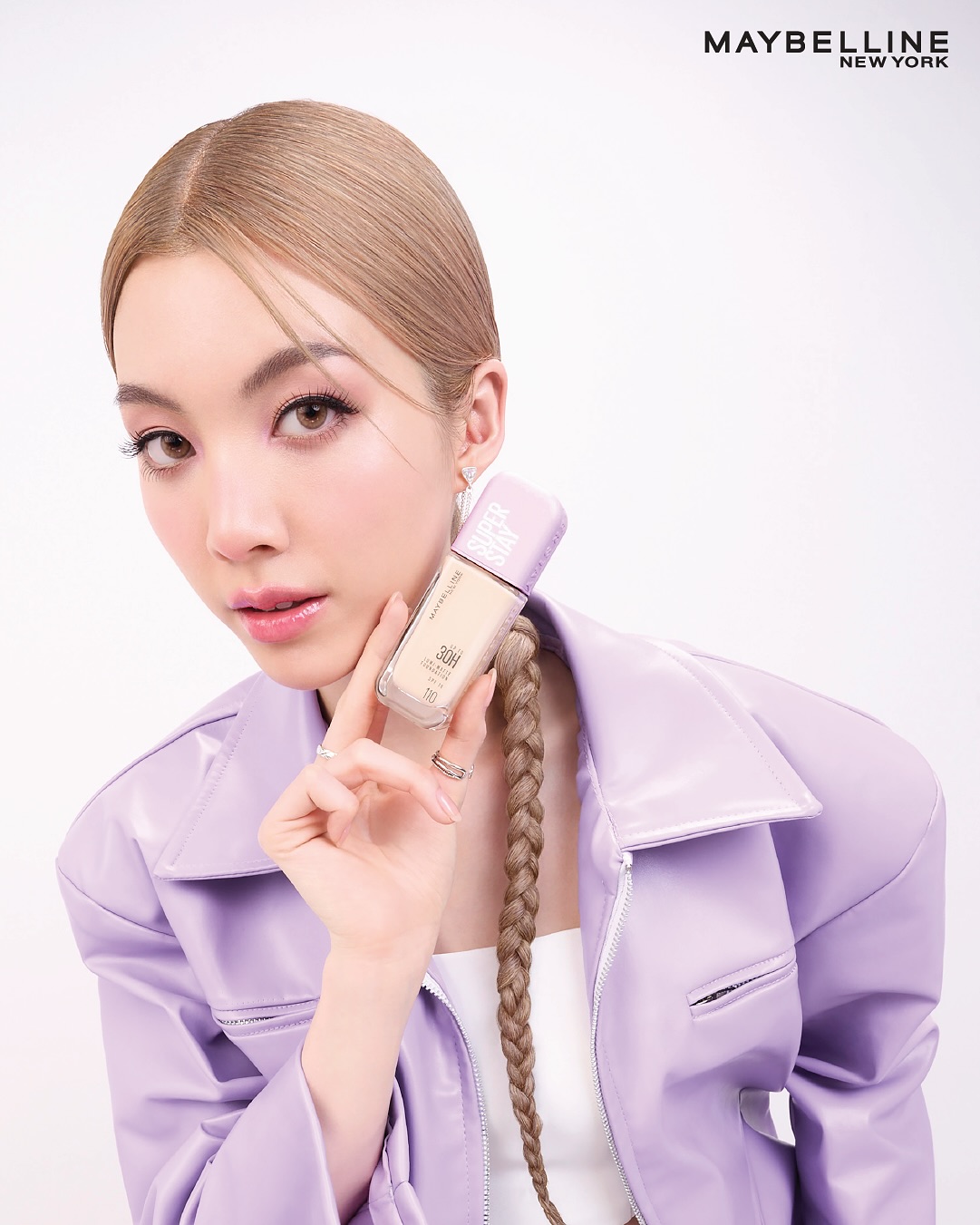 ออม - กรณ์นภัส เศรษฐรัตนพงศ์