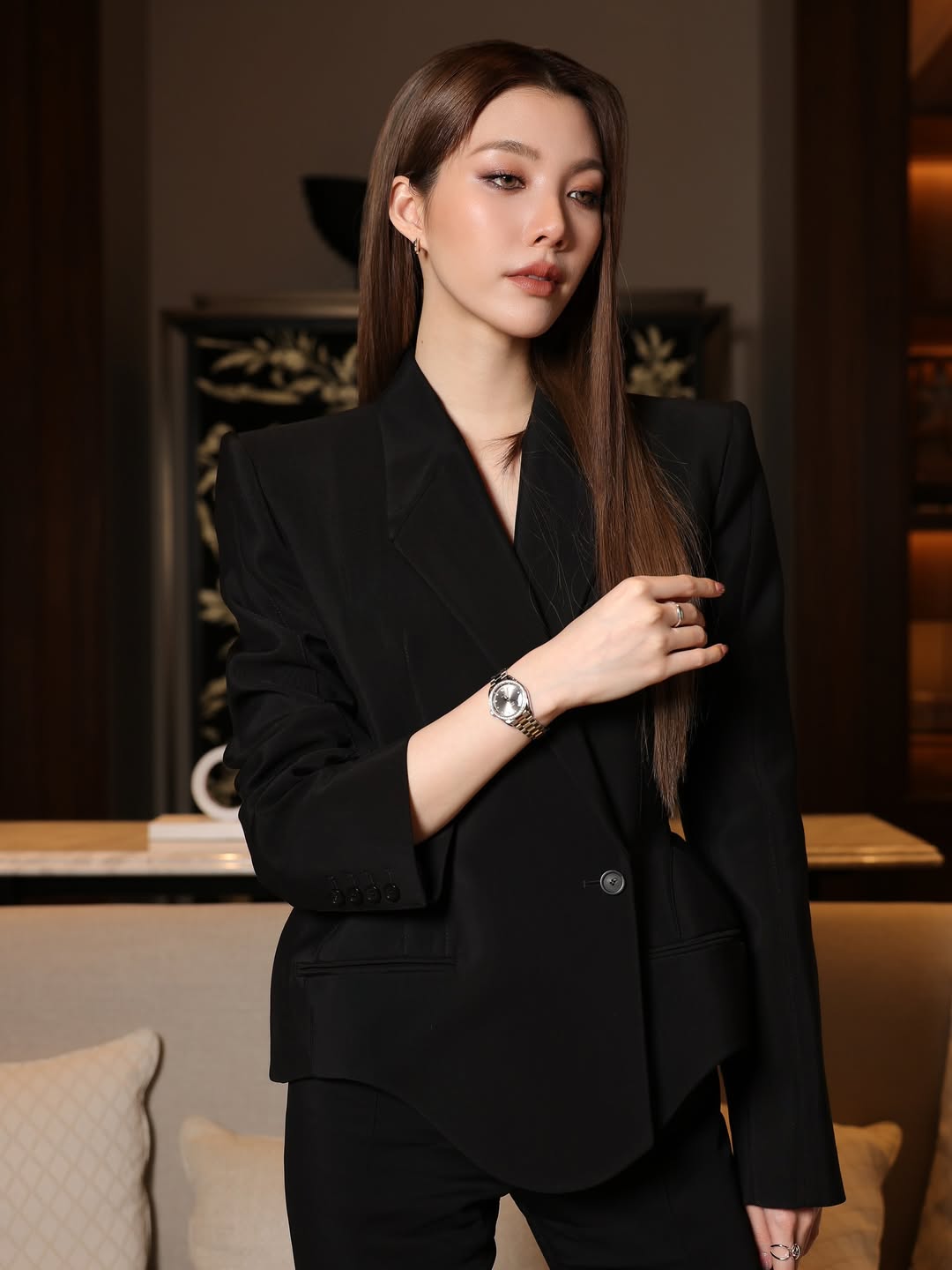 ออม - กรณ์นภัส เศรษฐรัตนพงศ์