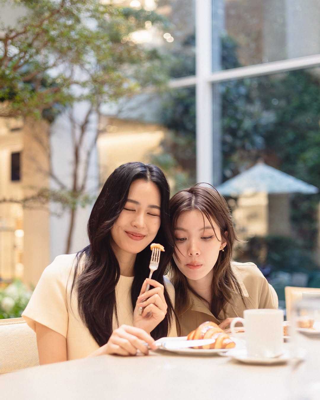 ออม - กรณ์นภัส เศรษฐรัตนพงศ์