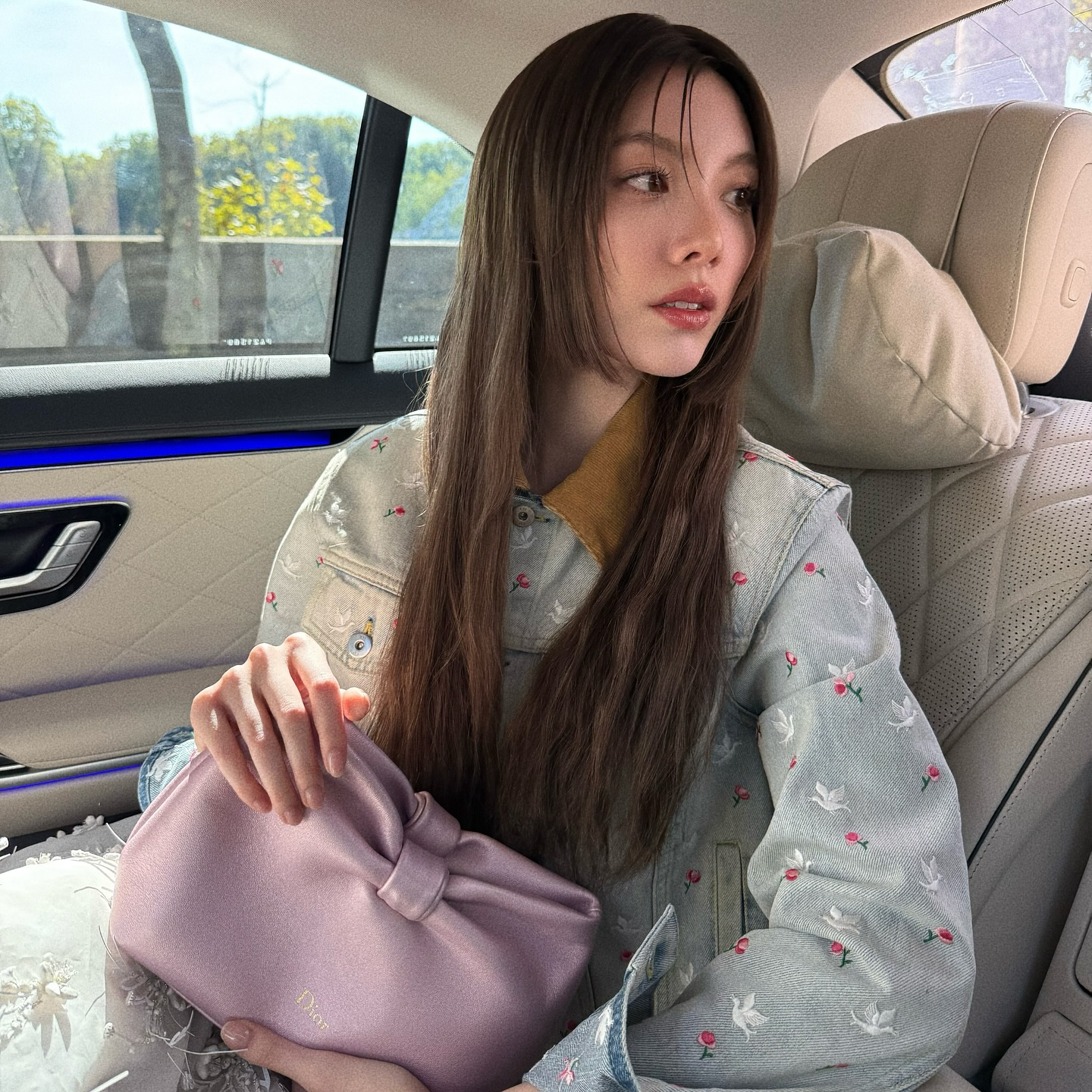 ออม - กรณ์นภัส เศรษฐรัตนพงศ์