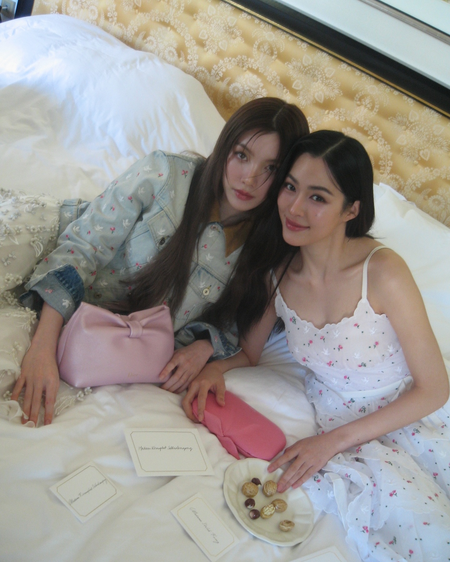 ออม - กรณ์นภัส เศรษฐรัตนพงศ์