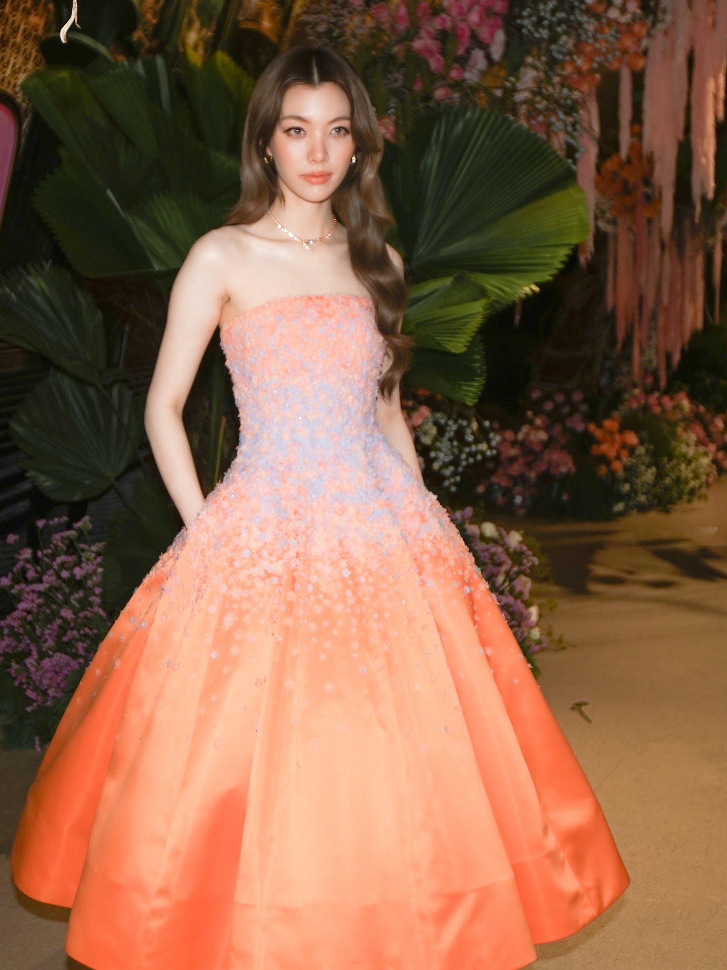 ออม - กรณ์นภัส เศรษฐรัตนพงศ์