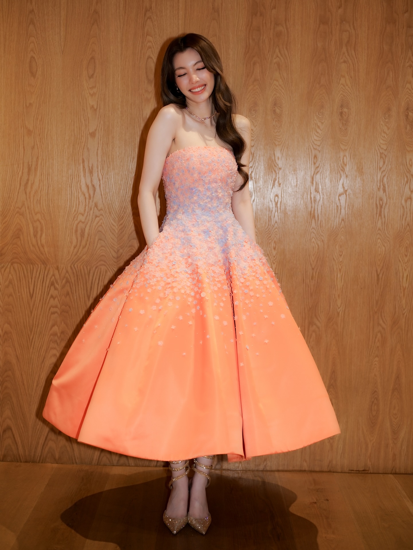 ออม - กรณ์นภัส เศรษฐรัตนพงศ์