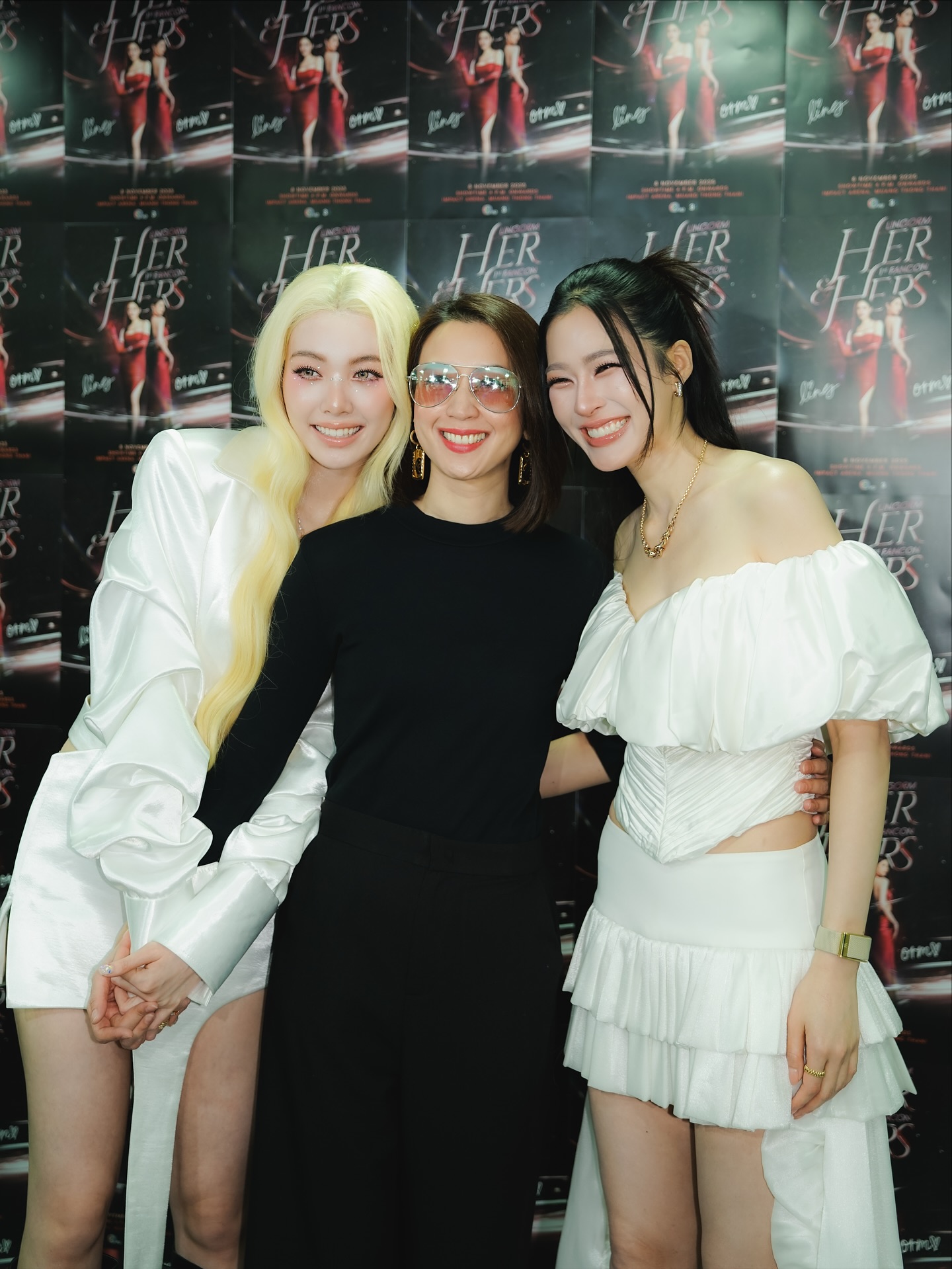 ออม - กรณ์นภัส เศรษฐรัตนพงศ์