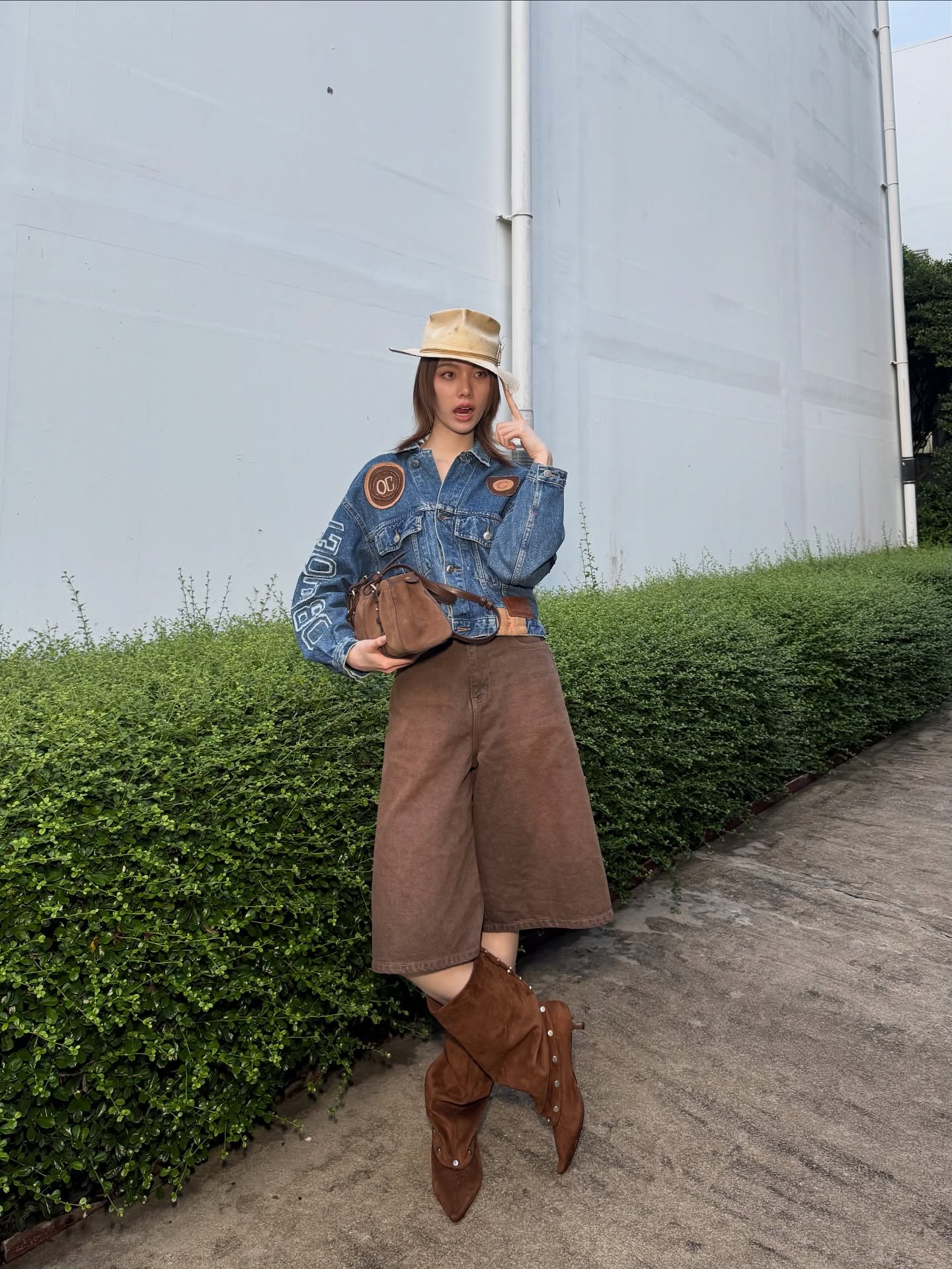 ออม - กรณ์นภัส เศรษฐรัตนพงศ์