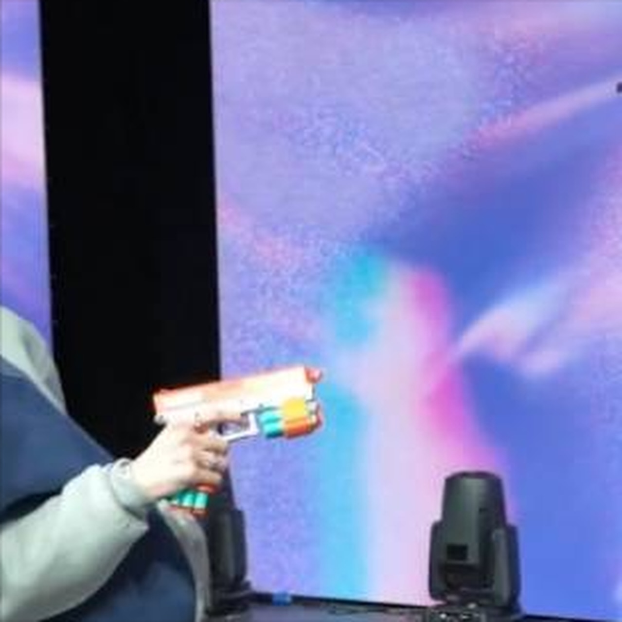 ออม - กรณ์นภัส เศรษฐรัตนพงศ์