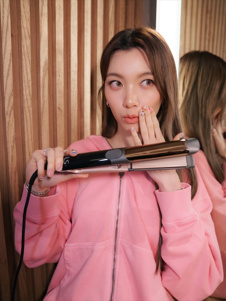 ออม - กรณ์นภัส เศรษฐรัตนพงศ์