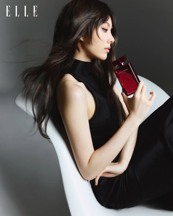 ออม - กรณ์นภัส เศรษฐรัตนพงศ์