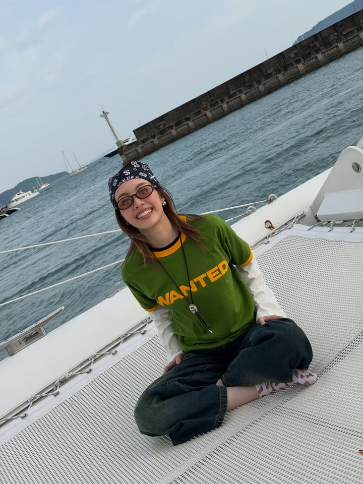 ออม - กรณ์นภัส เศรษฐรัตนพงศ์