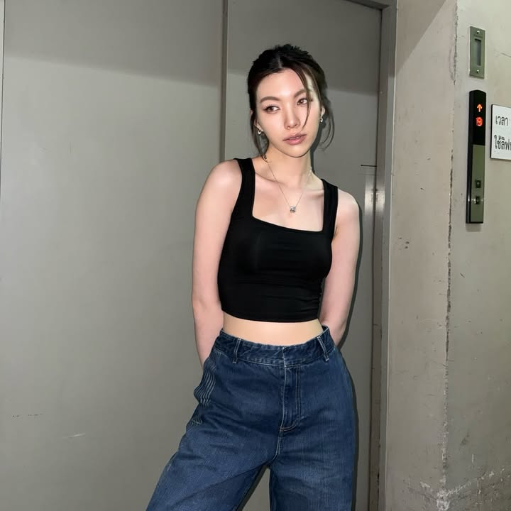 ออม - กรณ์นภัส เศรษฐรัตนพงศ์