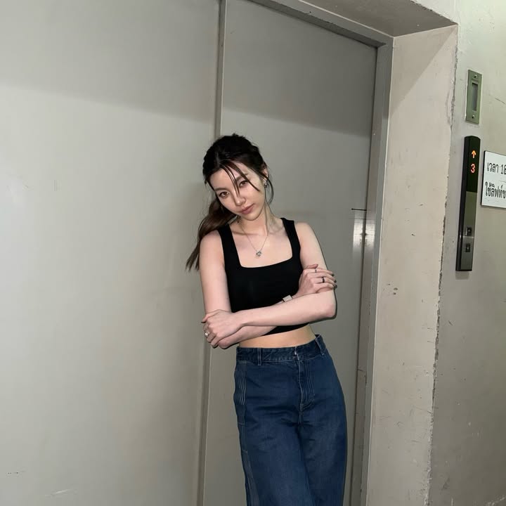 ออม - กรณ์นภัส เศรษฐรัตนพงศ์