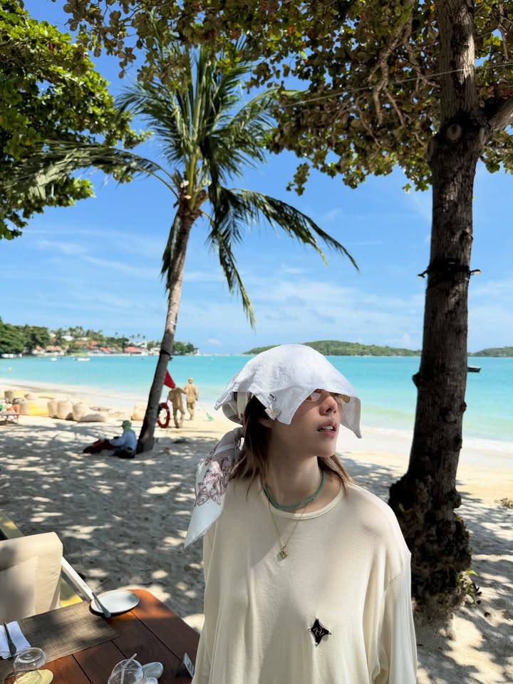 ออม - กรณ์นภัส เศรษฐรัตนพงศ์