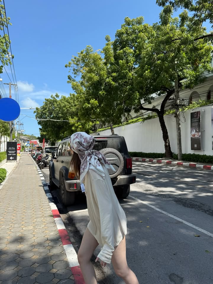 ออม - กรณ์นภัส เศรษฐรัตนพงศ์