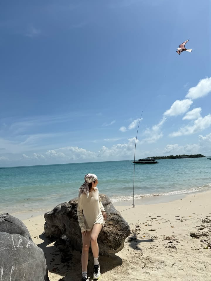 ออม - กรณ์นภัส เศรษฐรัตนพงศ์