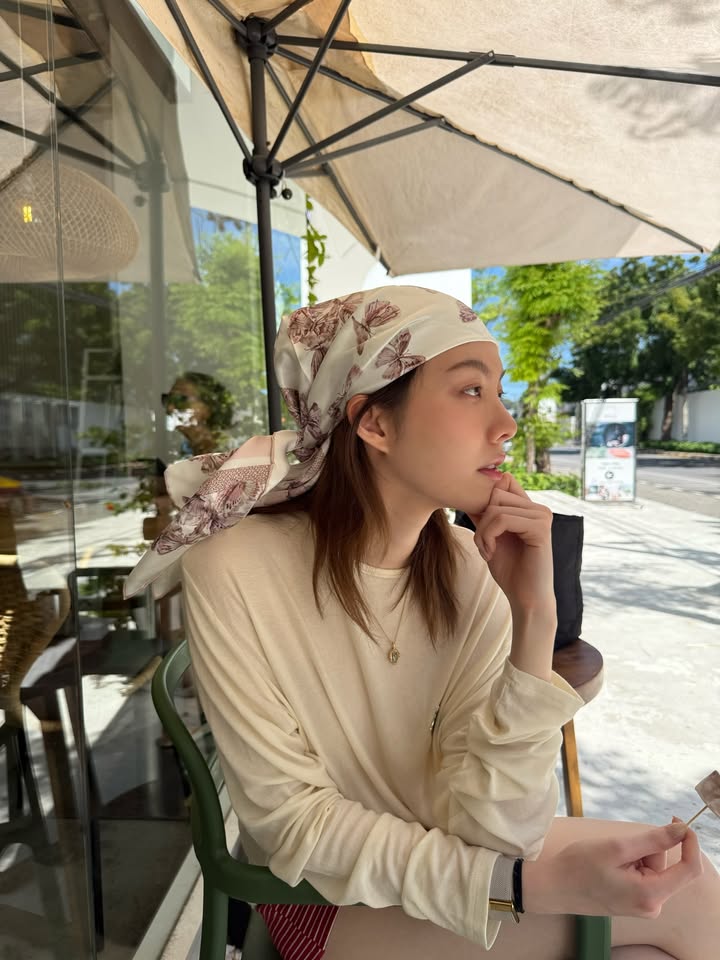 ออม - กรณ์นภัส เศรษฐรัตนพงศ์