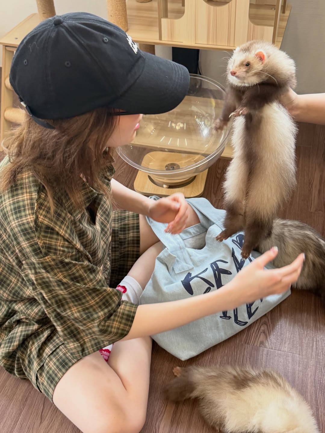 ออม - กรณ์นภัส เศรษฐรัตนพงศ์