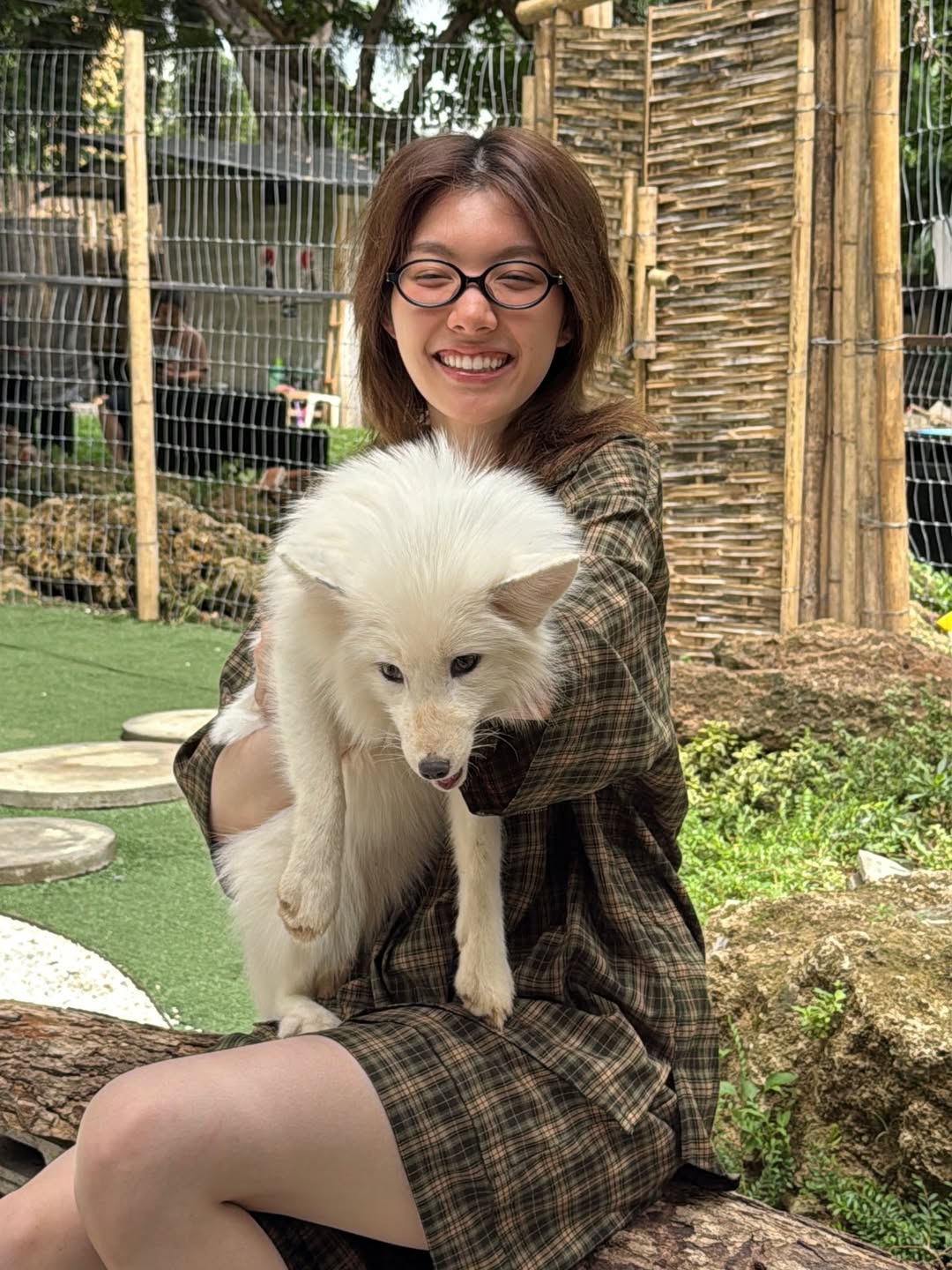 ออม - กรณ์นภัส เศรษฐรัตนพงศ์