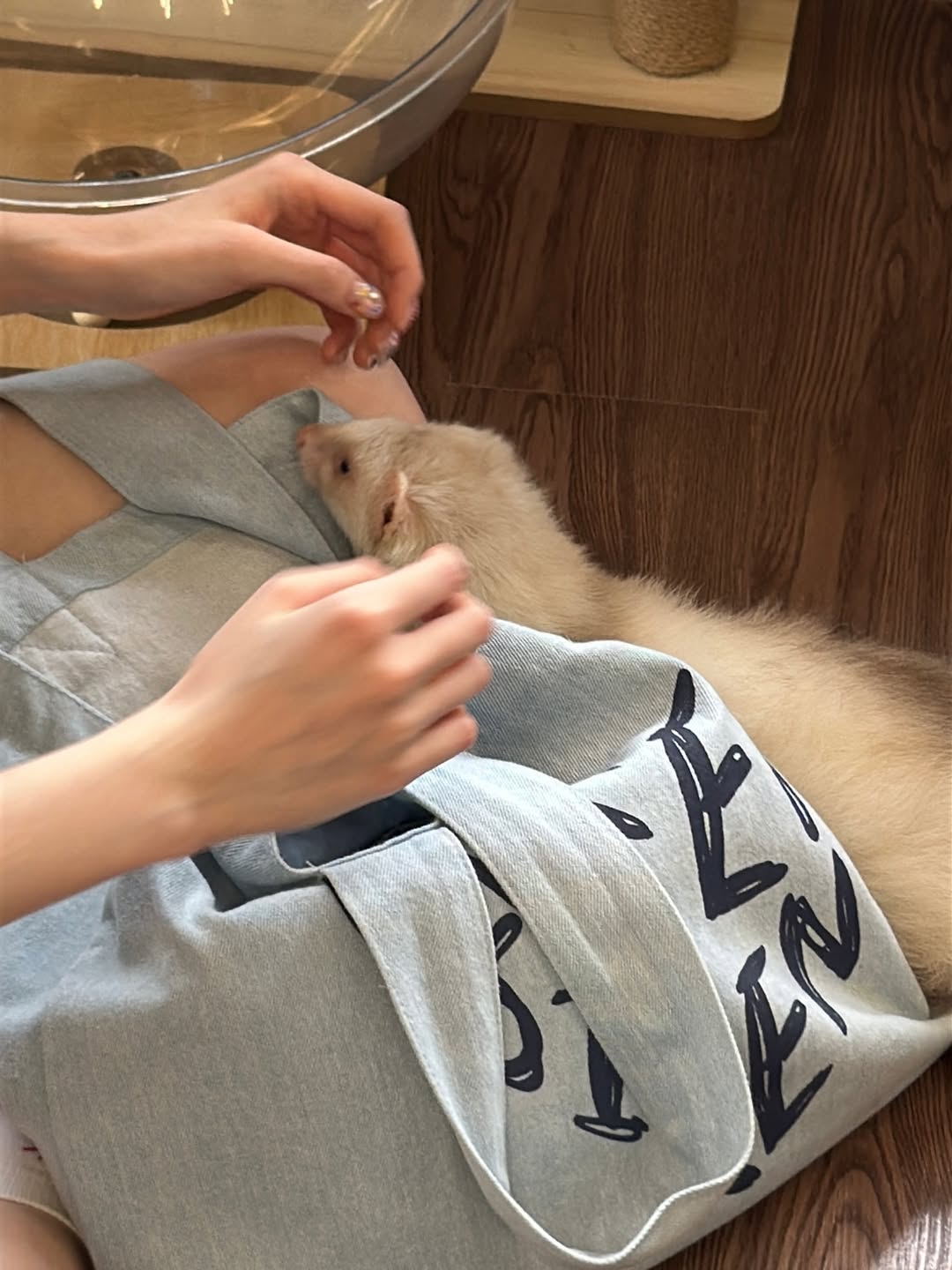 ออม - กรณ์นภัส เศรษฐรัตนพงศ์