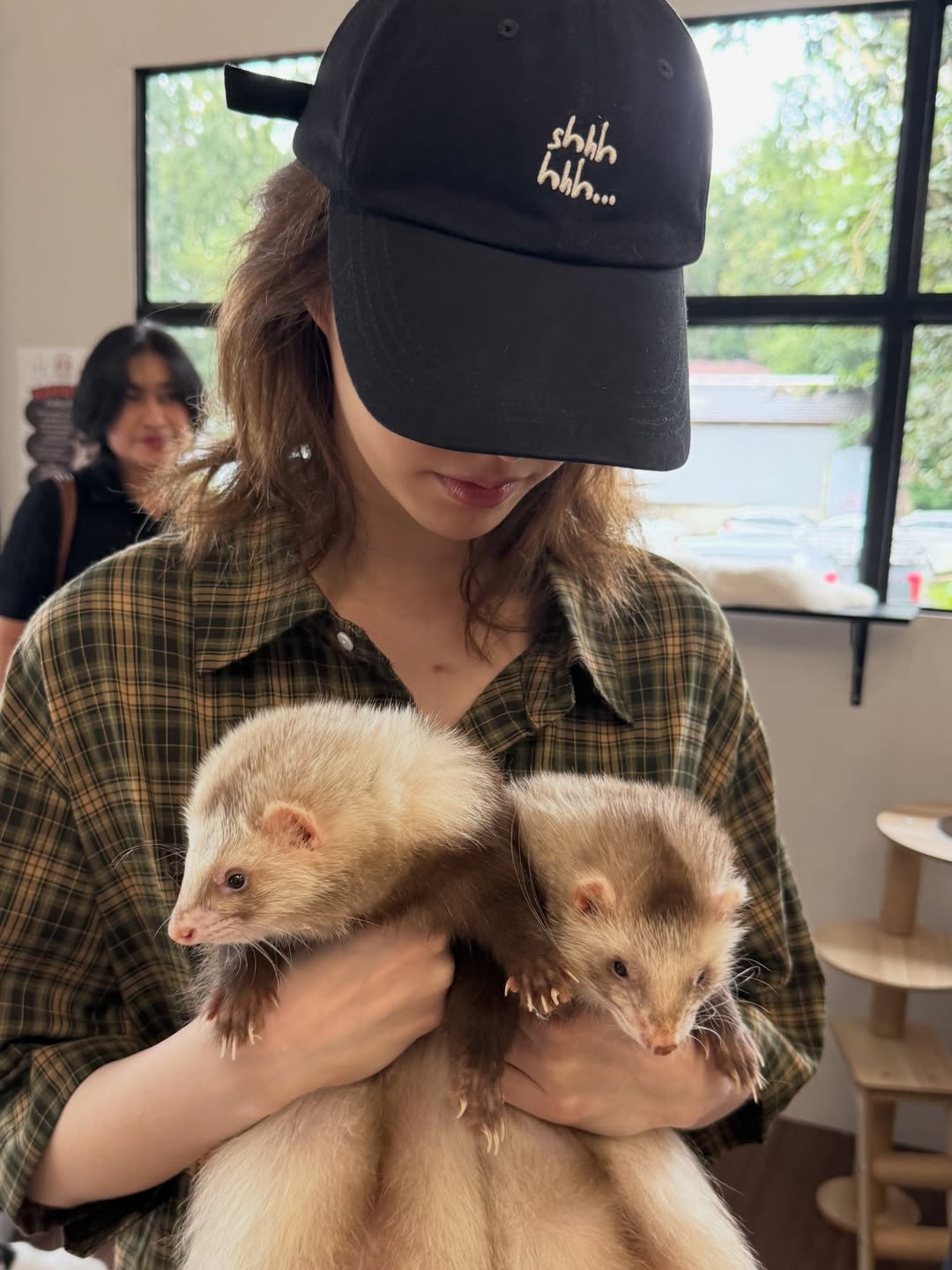 ออม - กรณ์นภัส เศรษฐรัตนพงศ์