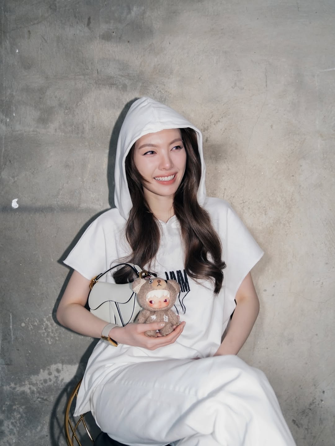 ออม - กรณ์นภัส เศรษฐรัตนพงศ์