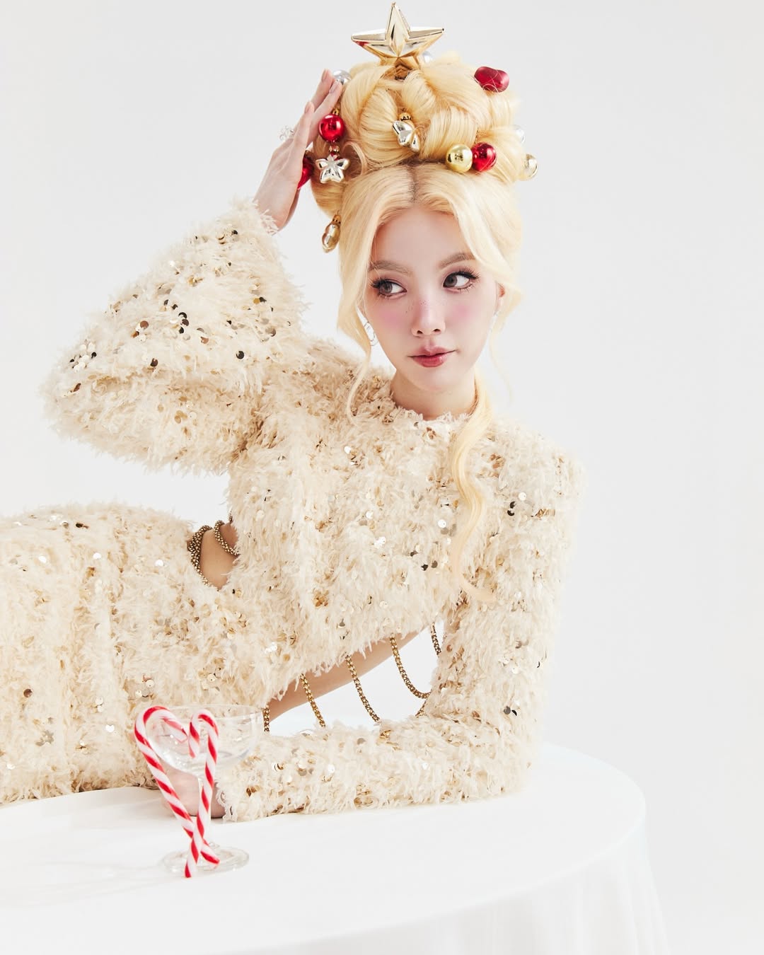 ออม - กรณ์นภัส เศรษฐรัตนพงศ์