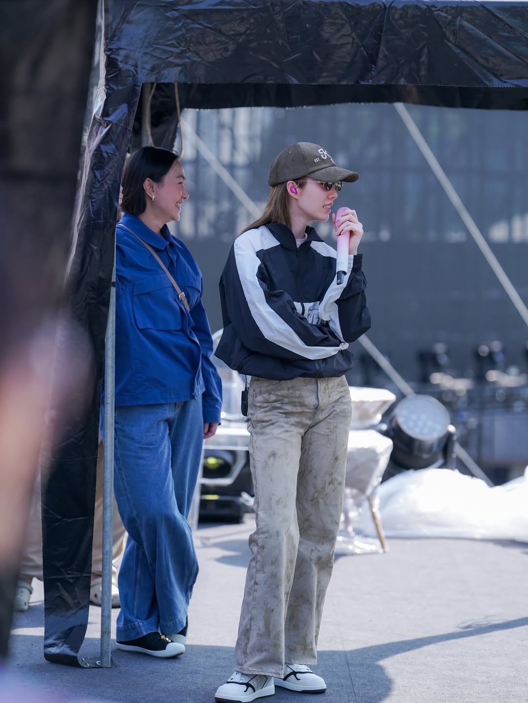 ออม - กรณ์นภัส เศรษฐรัตนพงศ์