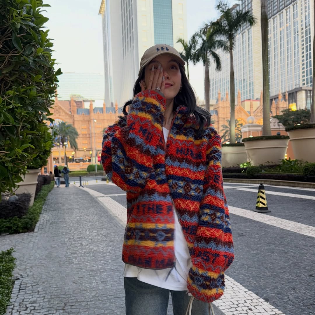 ออม - กรณ์นภัส เศรษฐรัตนพงศ์