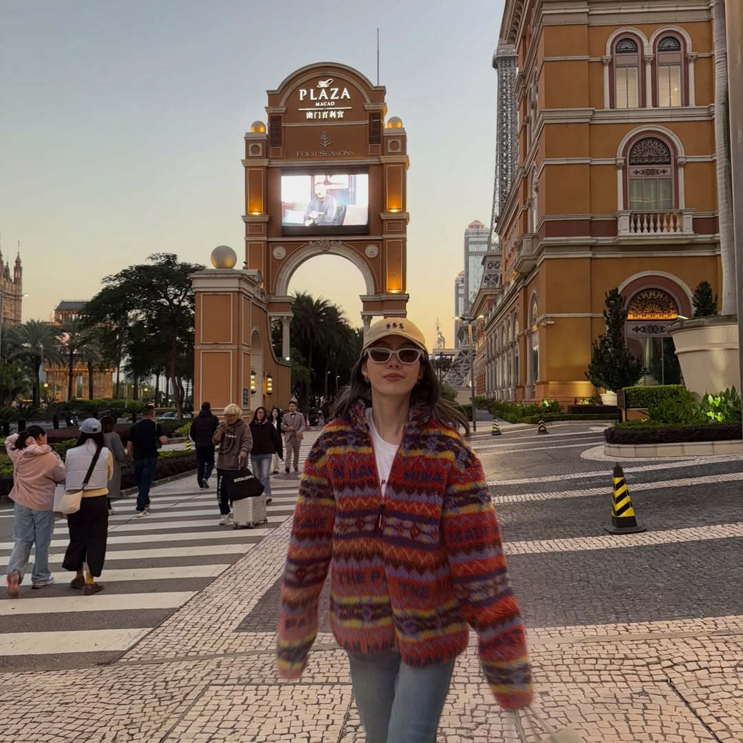 ออม - กรณ์นภัส เศรษฐรัตนพงศ์