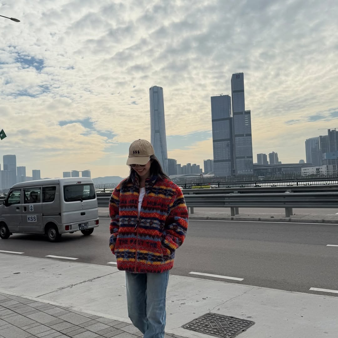 ออม - กรณ์นภัส เศรษฐรัตนพงศ์