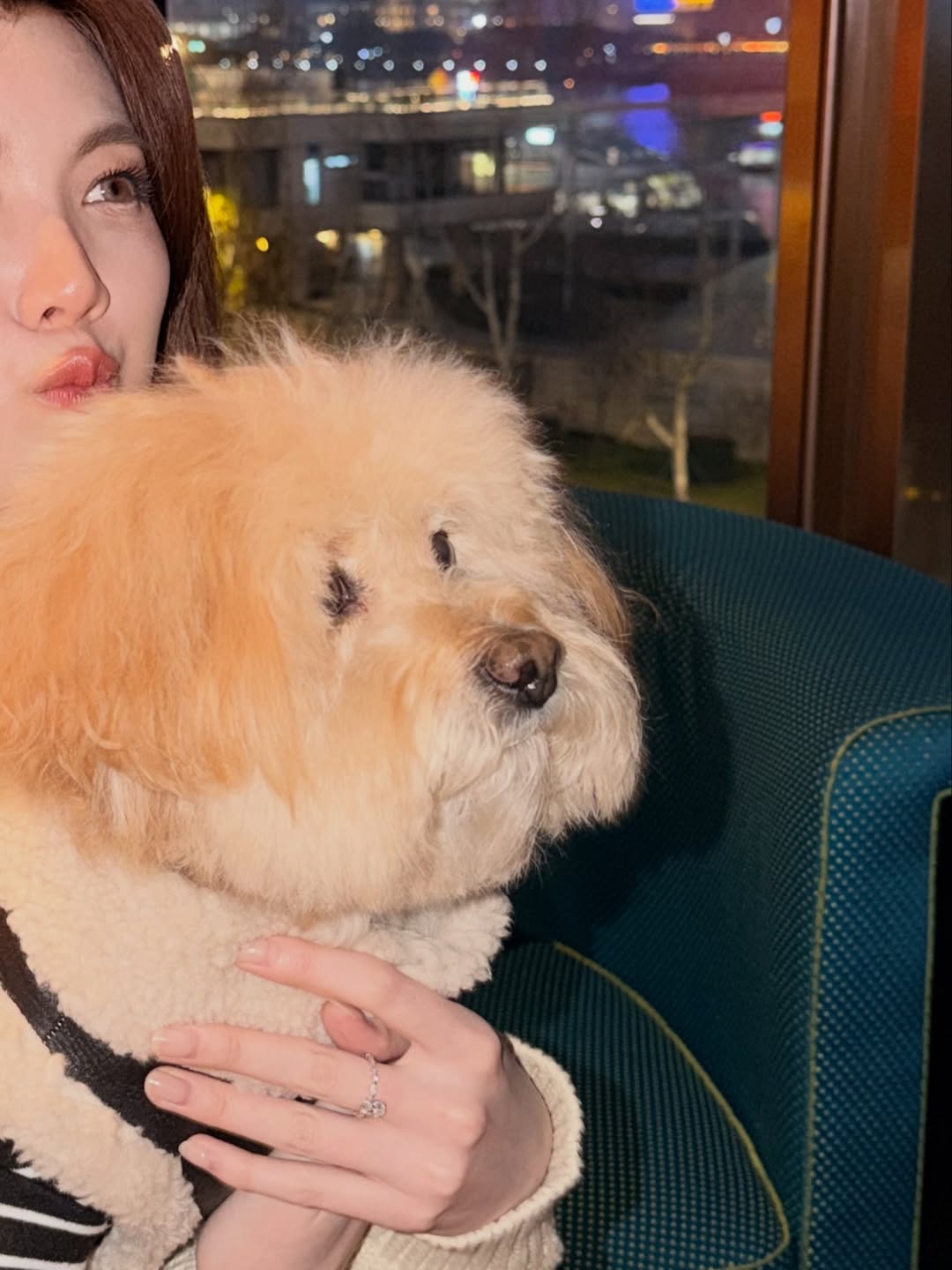 ออม - กรณ์นภัส เศรษฐรัตนพงศ์