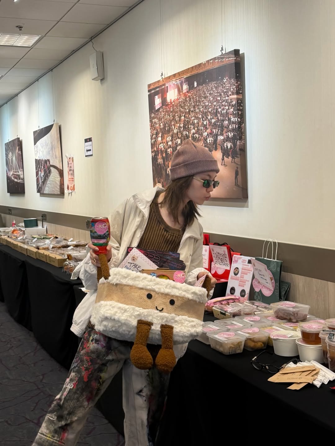 ออม - กรณ์นภัส เศรษฐรัตนพงศ์