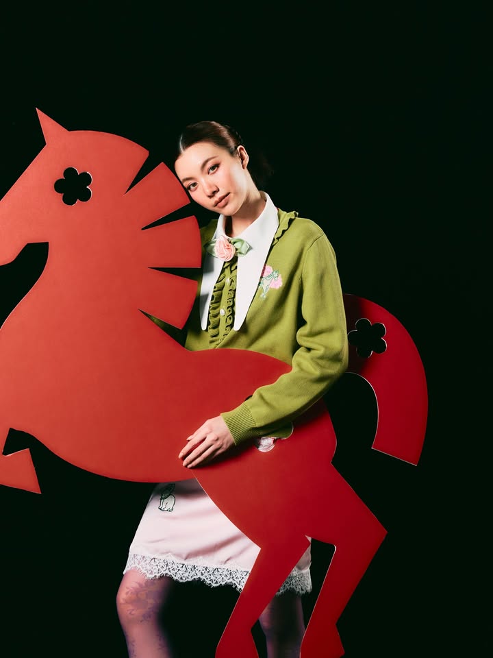 ออม - กรณ์นภัส เศรษฐรัตนพงศ์