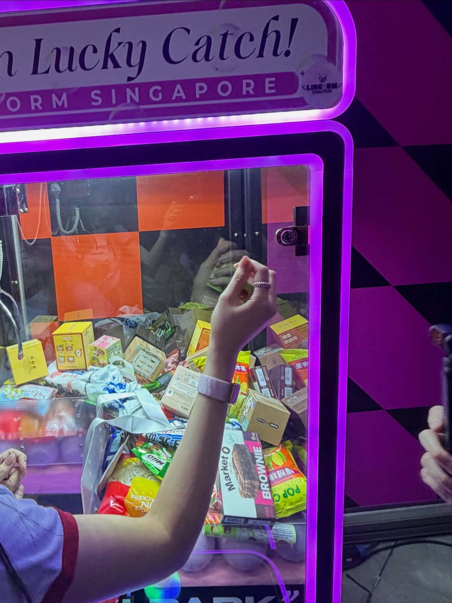 ออม - กรณ์นภัส เศรษฐรัตนพงศ์