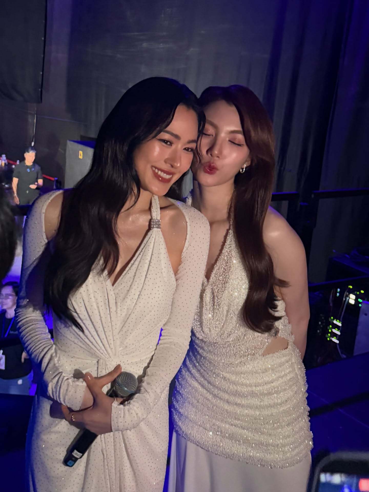 ออม - กรณ์นภัส เศรษฐรัตนพงศ์