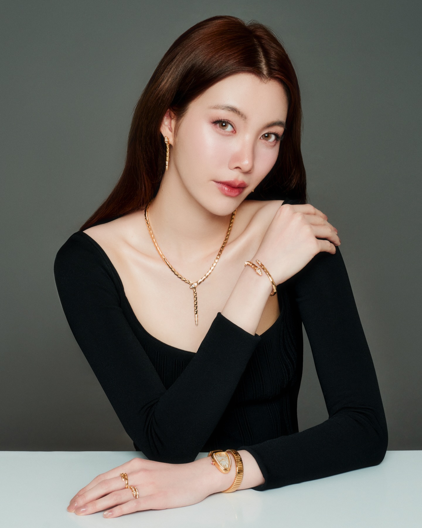 ออม - กรณ์นภัส เศรษฐรัตนพงศ์