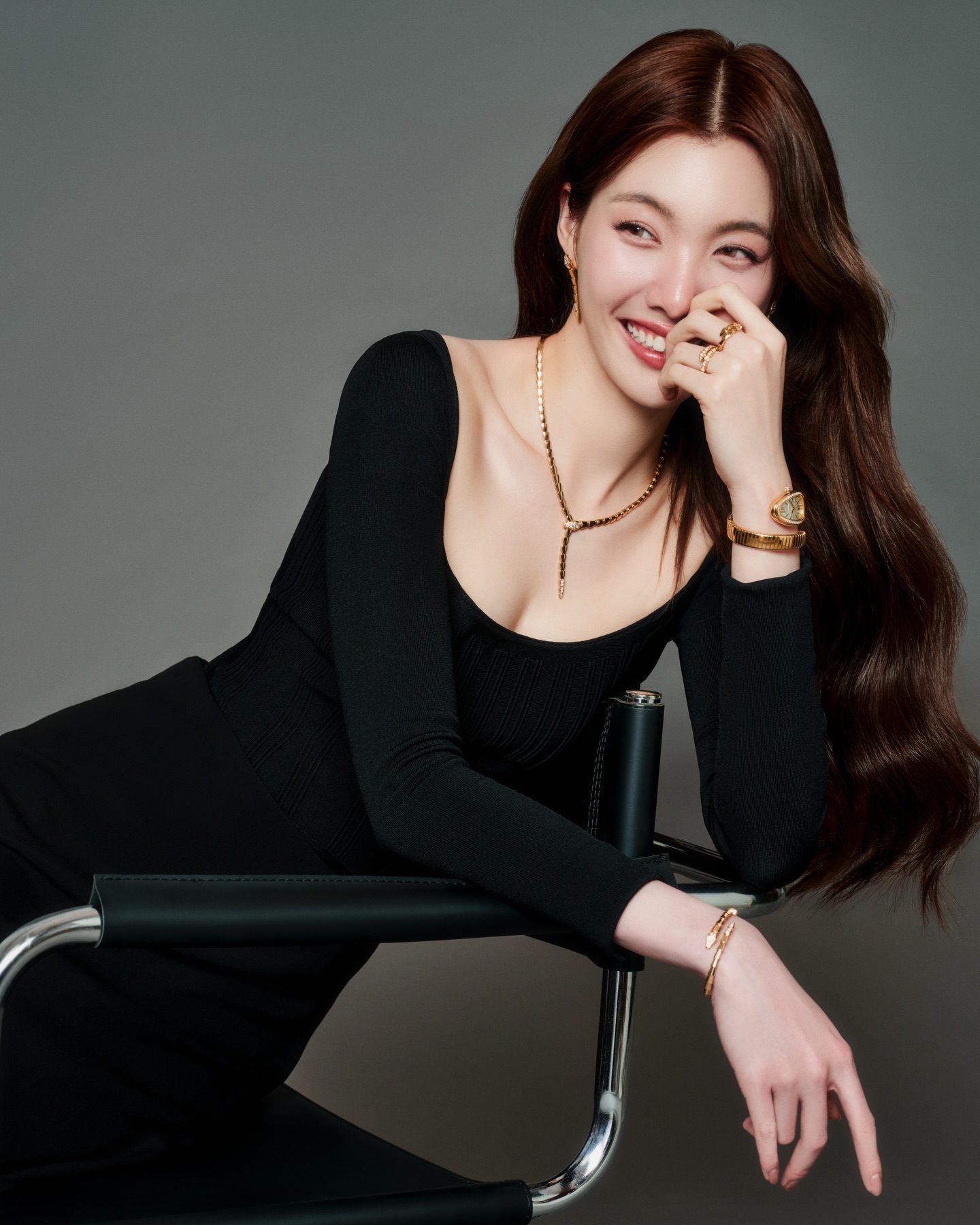 ออม - กรณ์นภัส เศรษฐรัตนพงศ์