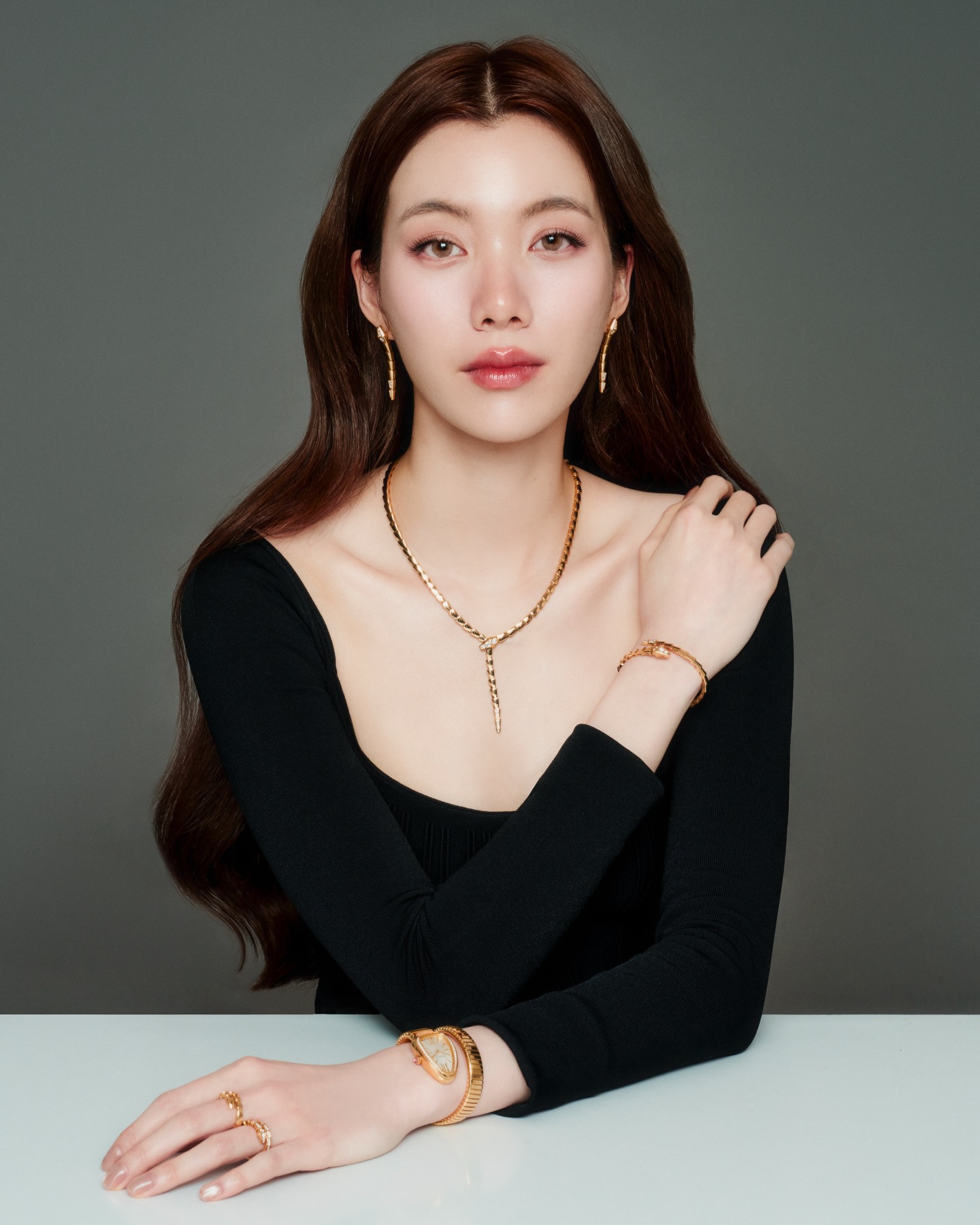 ออม - กรณ์นภัส เศรษฐรัตนพงศ์