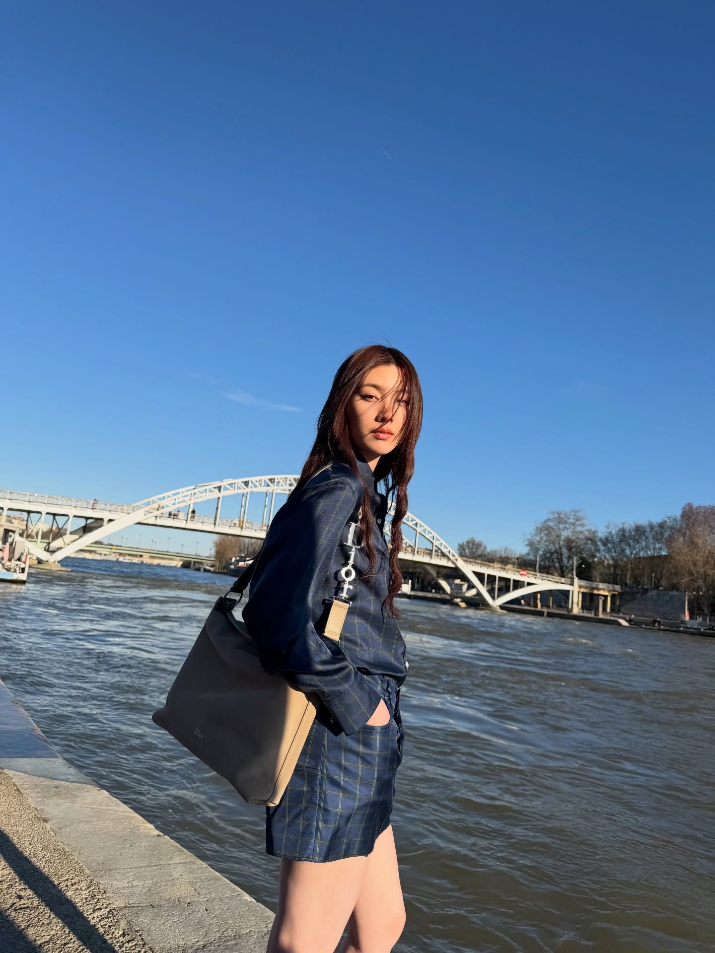 ออม - กรณ์นภัส เศรษฐรัตนพงศ์