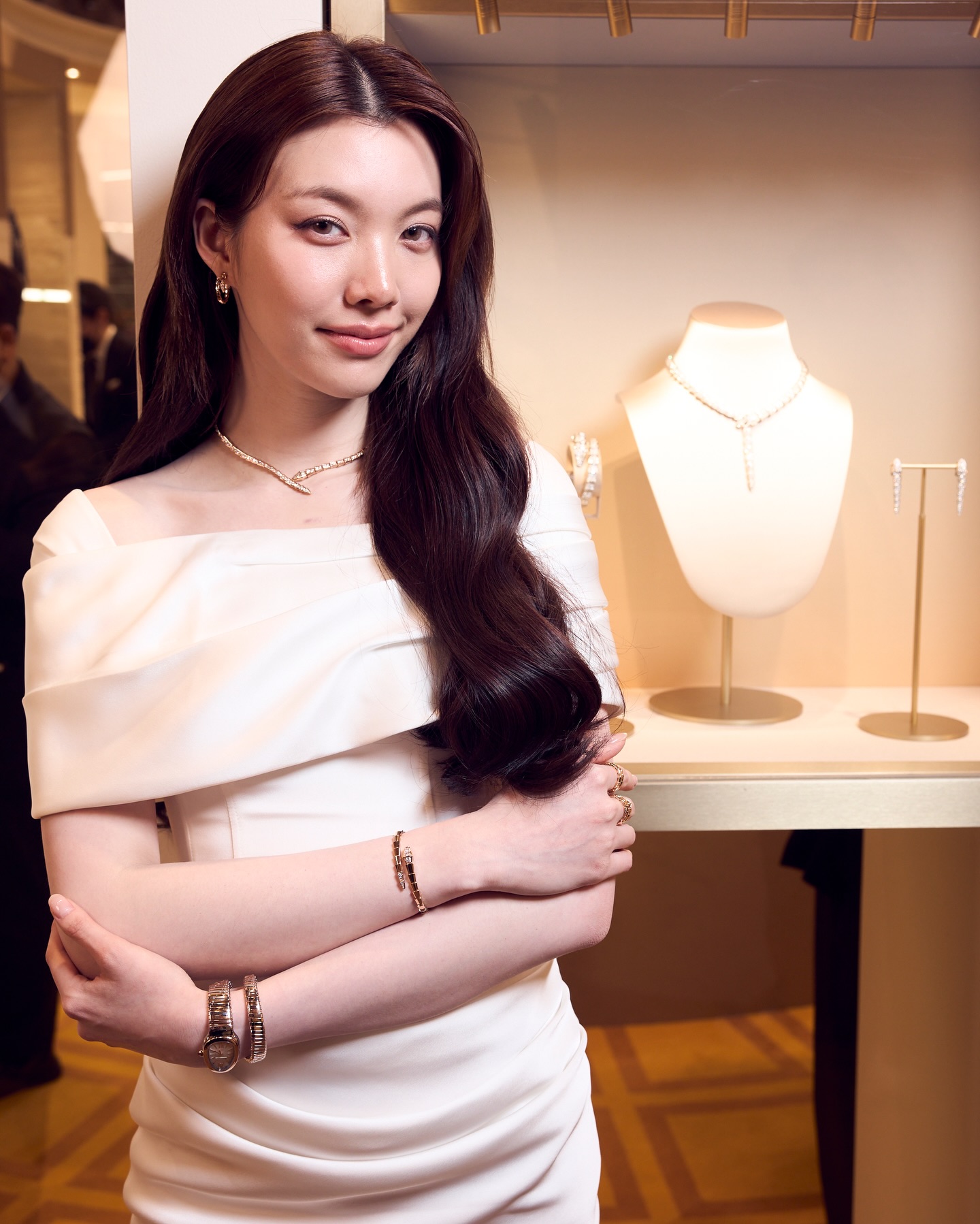 ออม - กรณ์นภัส เศรษฐรัตนพงศ์