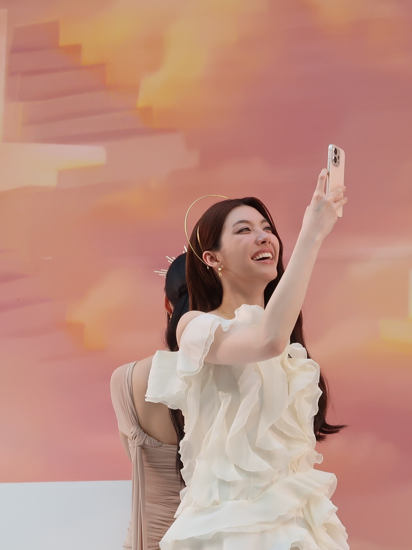 ออม - กรณ์นภัส เศรษฐรัตนพงศ์