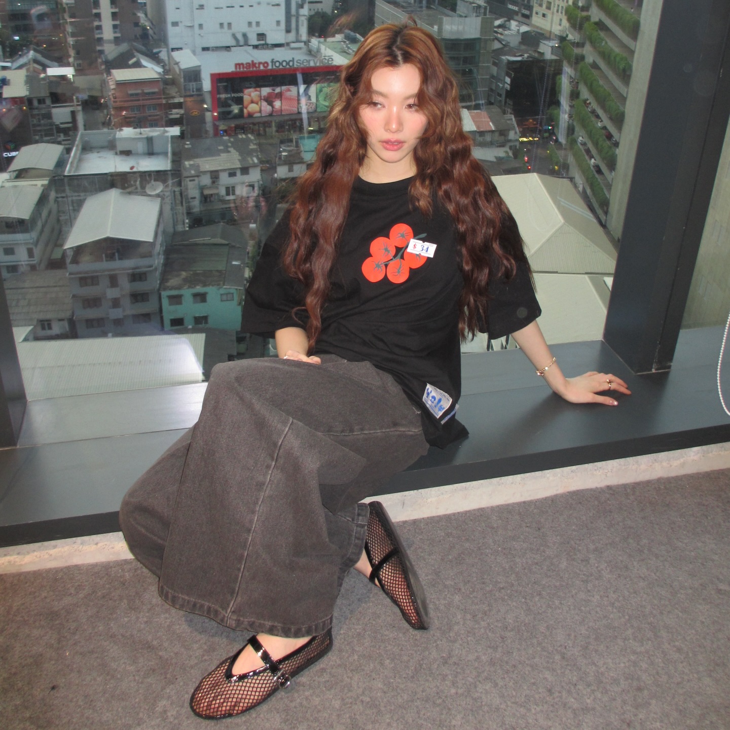 ออม - กรณ์นภัส เศรษฐรัตนพงศ์